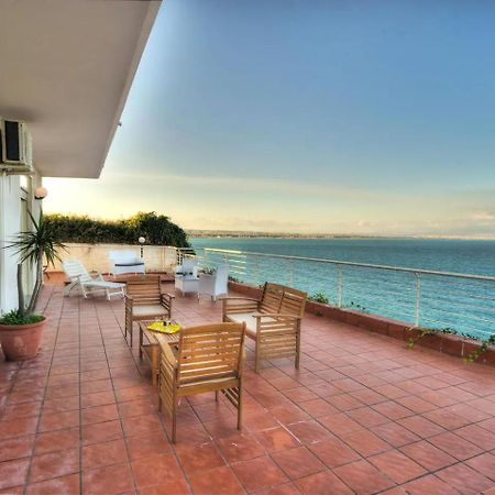 فيلا Terrazza Sul Mare أغنون باني المظهر الخارجي الصورة