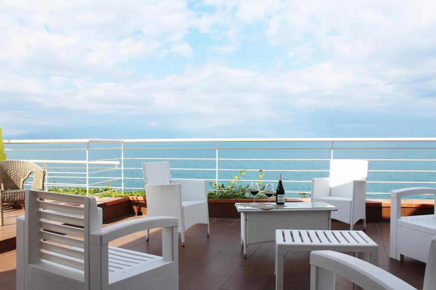 فيلا Terrazza Sul Mare أغنون باني المظهر الخارجي الصورة